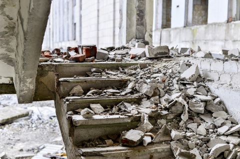 crumbling stairs